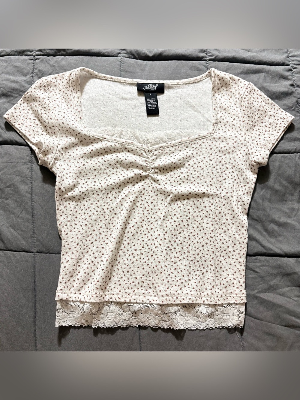 Just Polly NY White Floral Lace Trim Crop Top Small Coquette Layered Scoop Neck